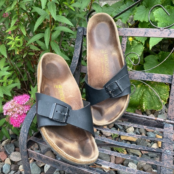 Birkenstock Madrid Black Sandals - Picture 12 of 12